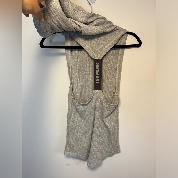 Ivy Park Ribbed Hooded Tank Racerback Branded Sz XS - Picture 8 of 11